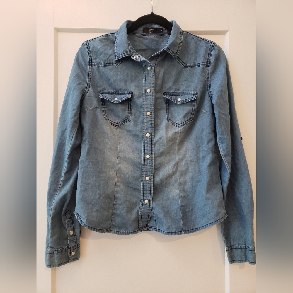 Nice Girl Size Small Women's Blue Jean Button Up Long Sleeve Top